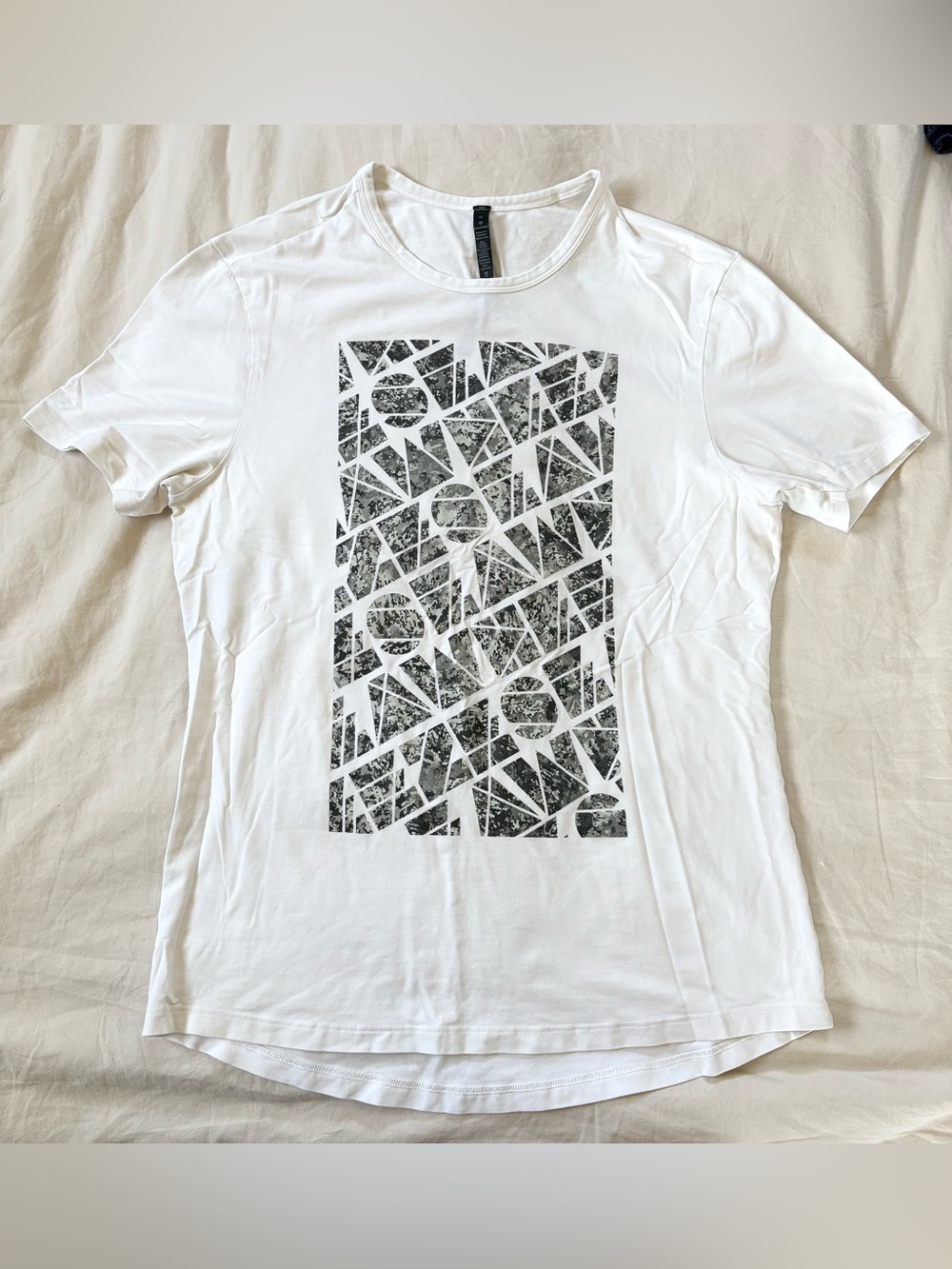 Lululemon SeaWheeze Love Crew Shirt size M